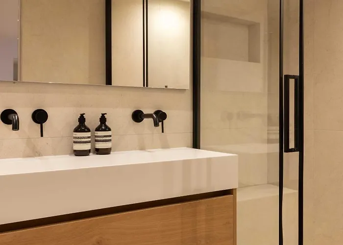 Elegant Flat - 3br-8p- Canal Saint-martin *