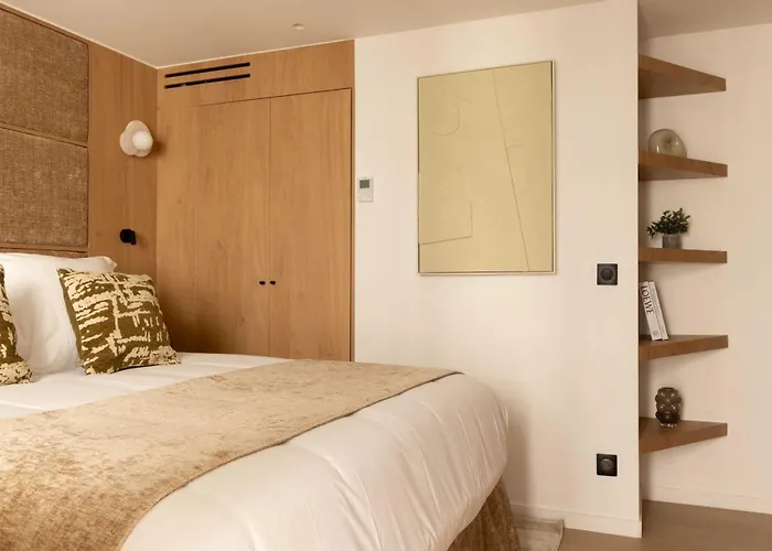 Elegant Flat - 3br-8p- Canal Saint-martin * París
