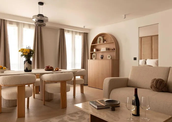 Elegant Flat - 3br-8p- Canal Saint-martin * París